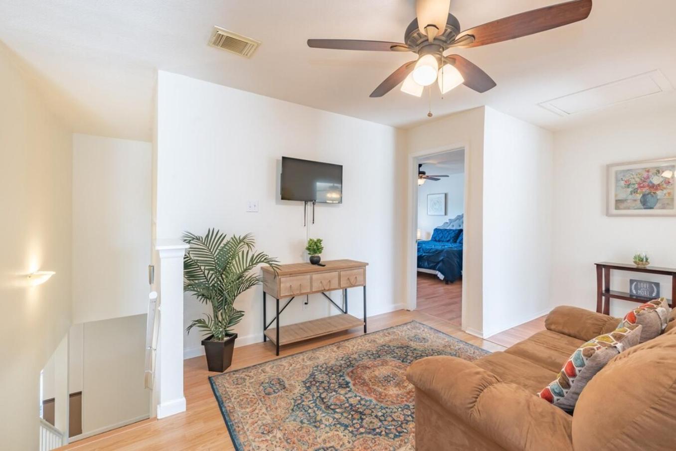 Holiday home Luxury 5br House With Pool By Seaworld & Lackland