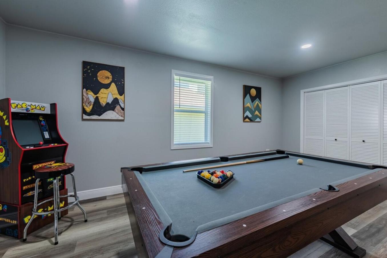 Stunning Pool Overlooking Golf Course & Game * San Antonio