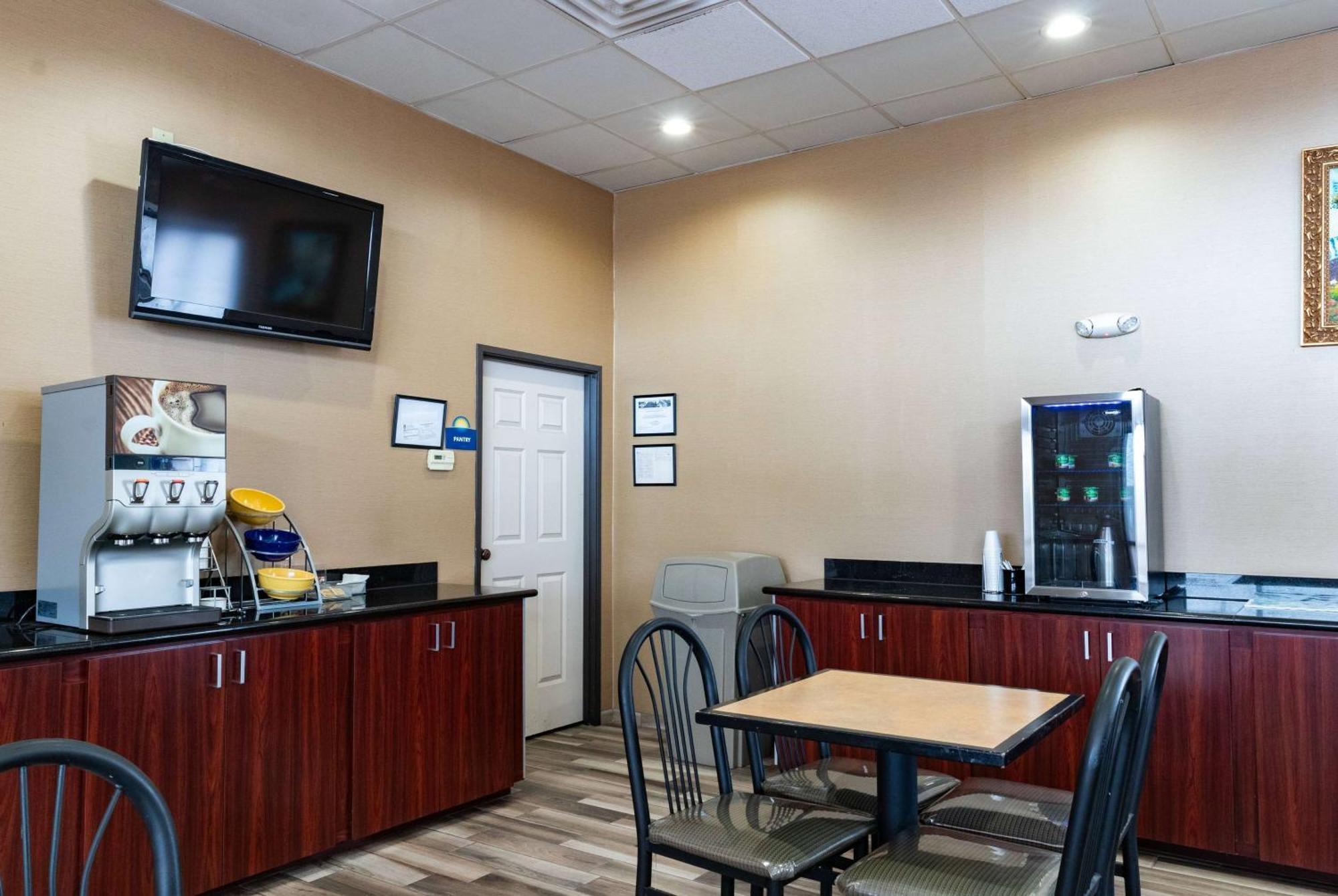 Hotel Days By Wyndham N.w. Medical Center