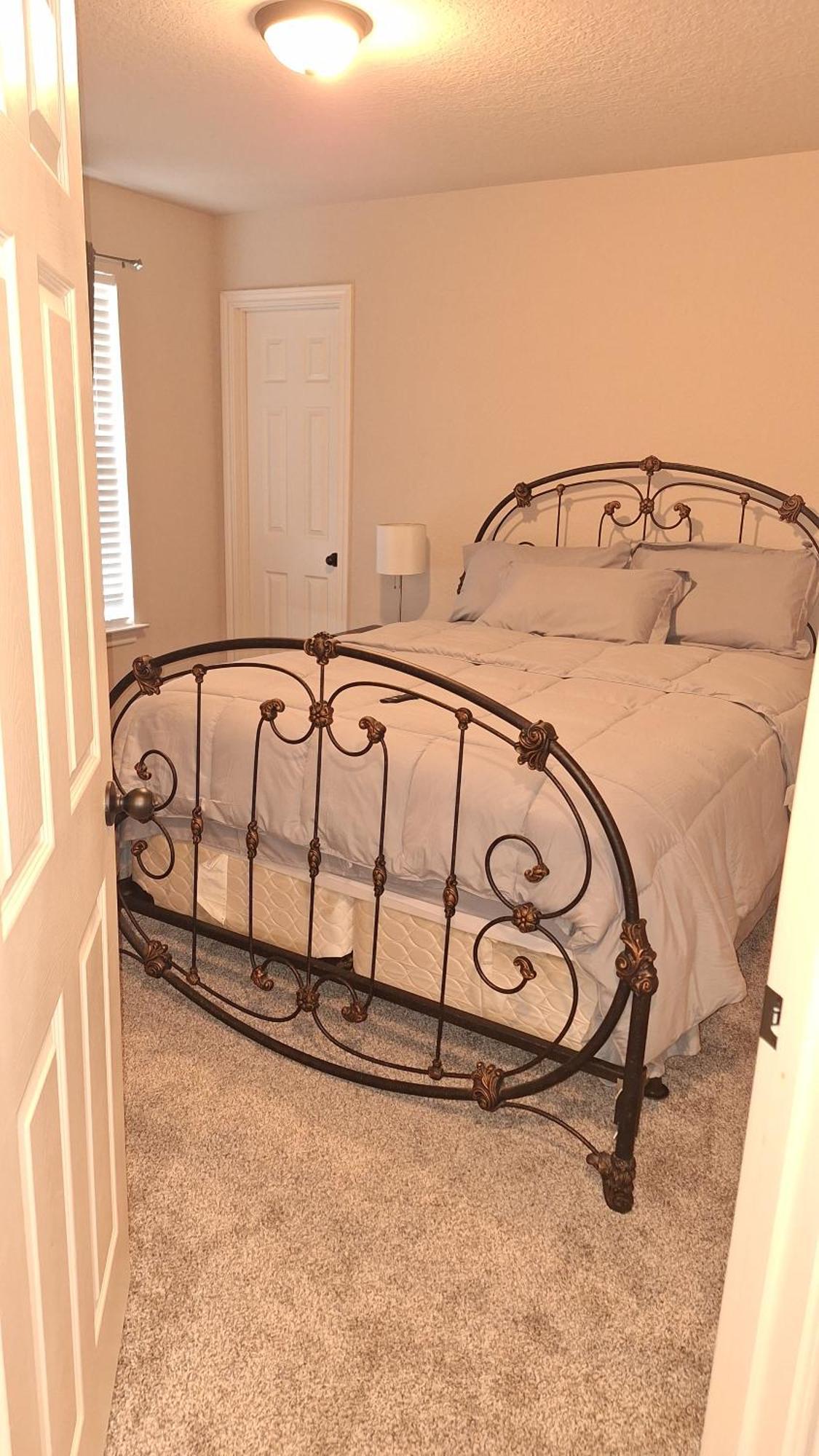 Gem With Movie Theater Near And Rafb Villa *