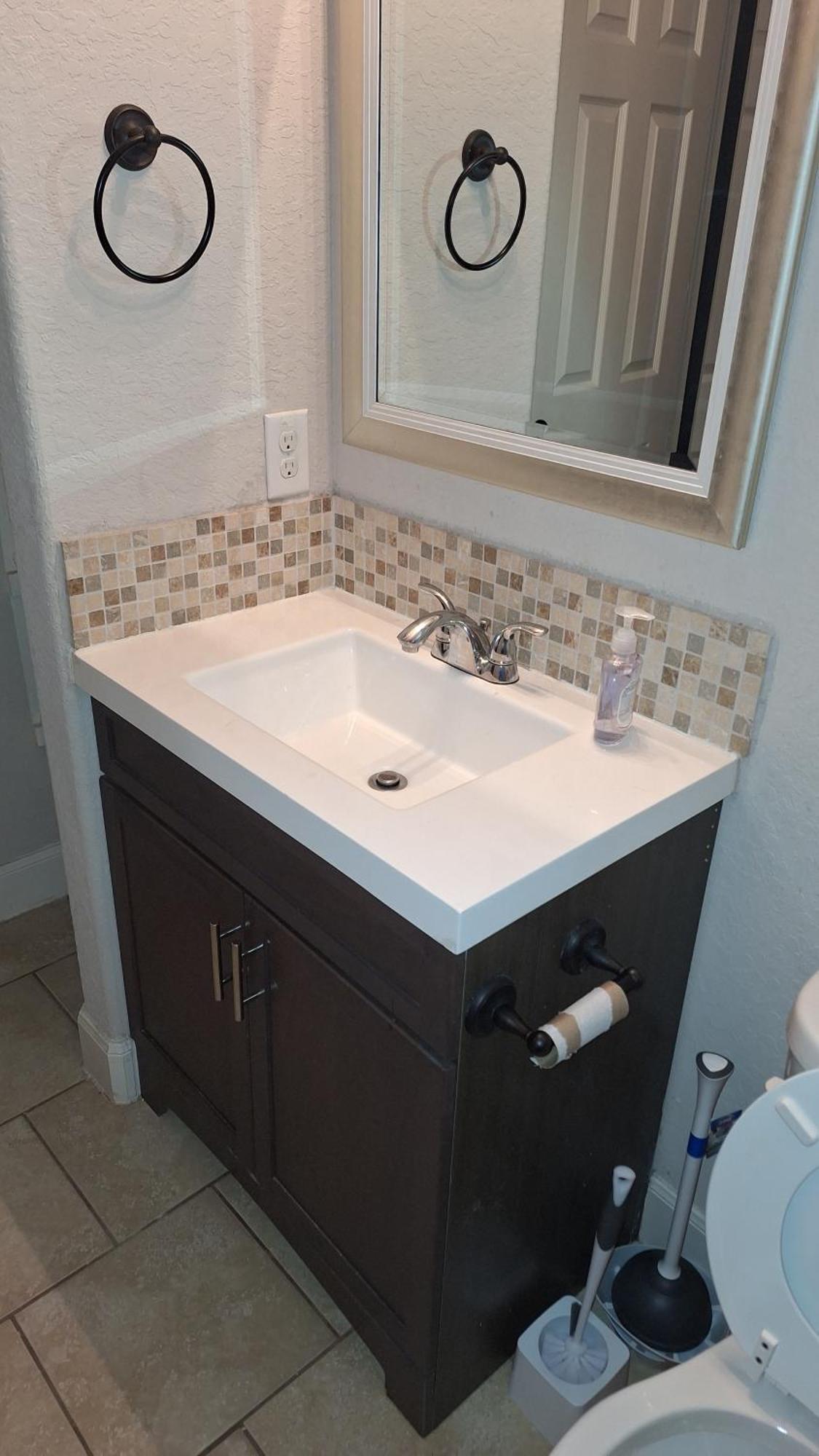 Gem With Movie Theater Near And Rafb * San Antonio
