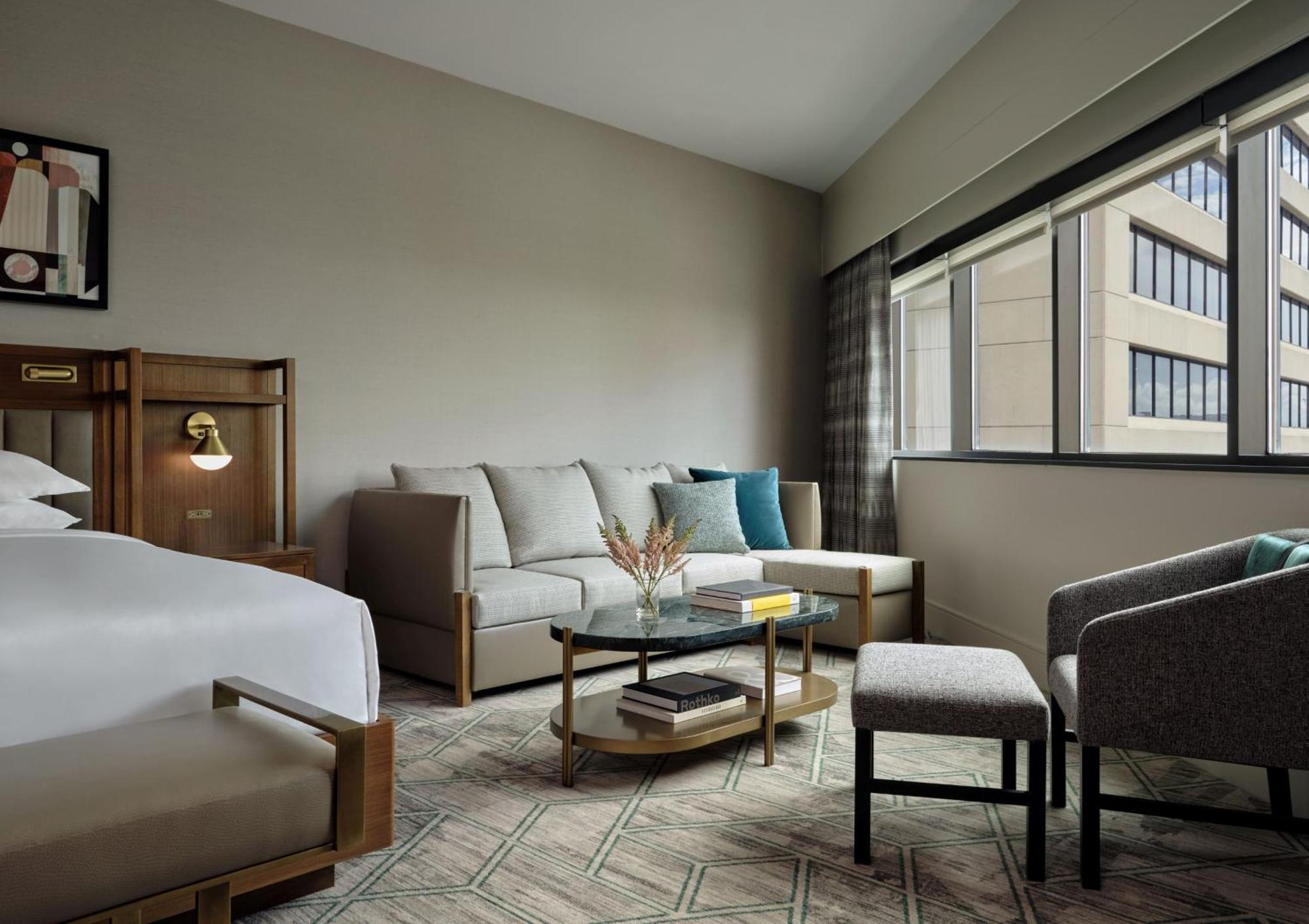 Hotel Intercontinental Riverwalk By Ihg