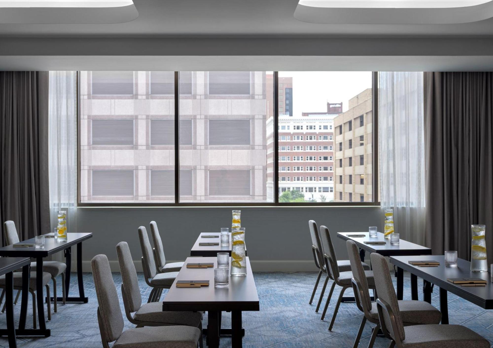Intercontinental Riverwalk By Ihg