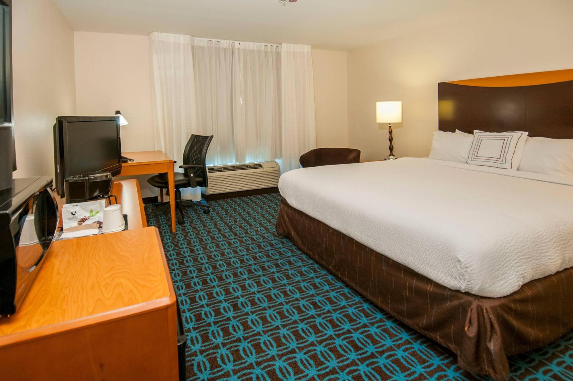 Fairfield & By Marriott North/stone Oak