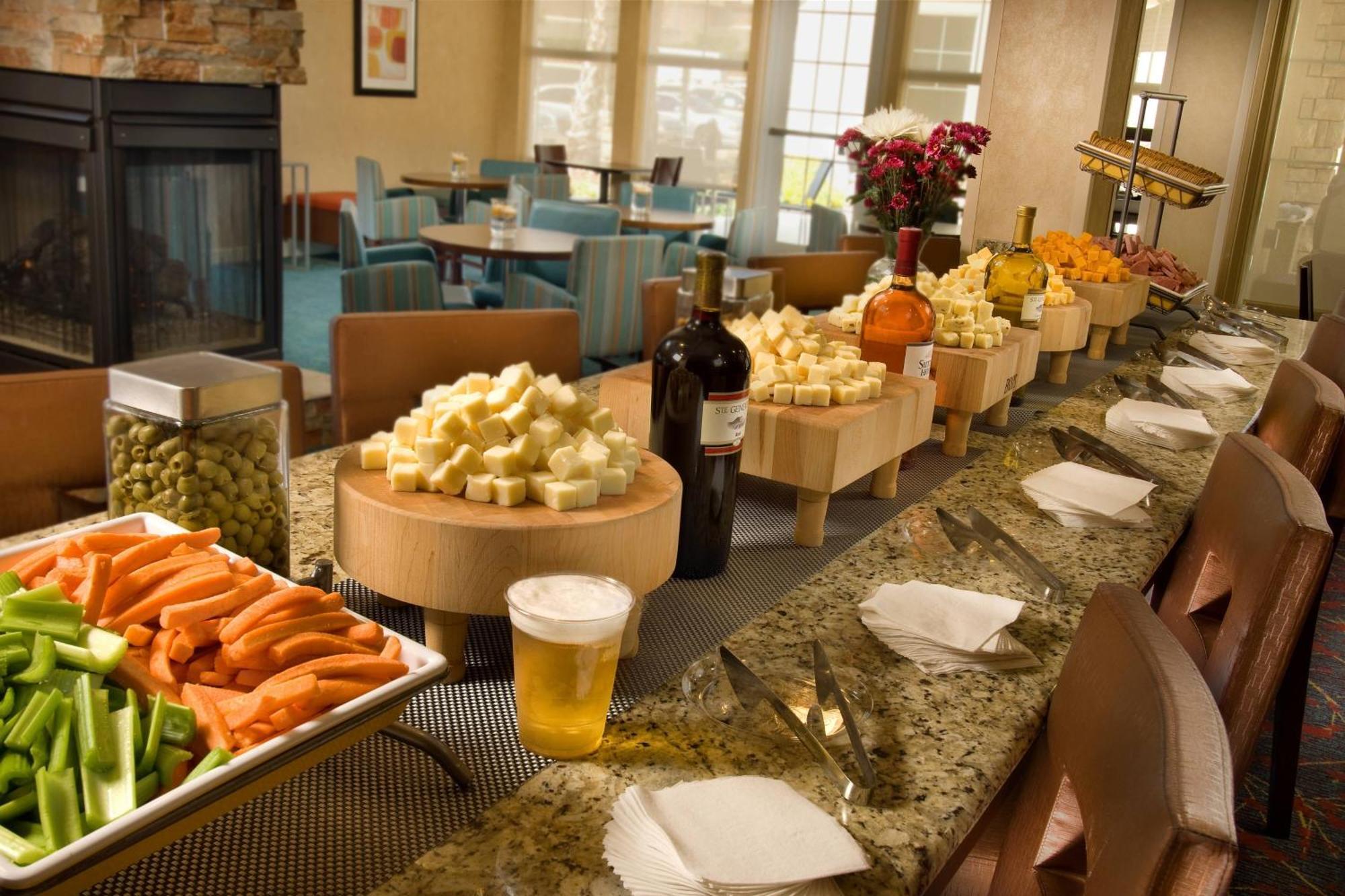 By Marriott Seaworld / Lackland 3*