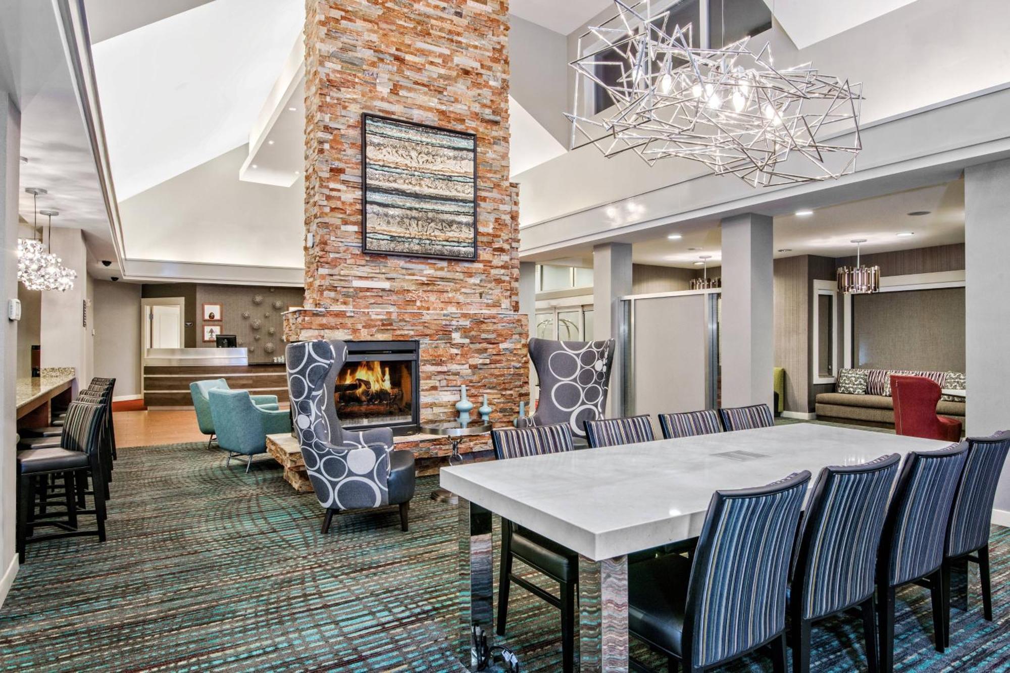 By Marriott Seaworld / Lackland San Antonio