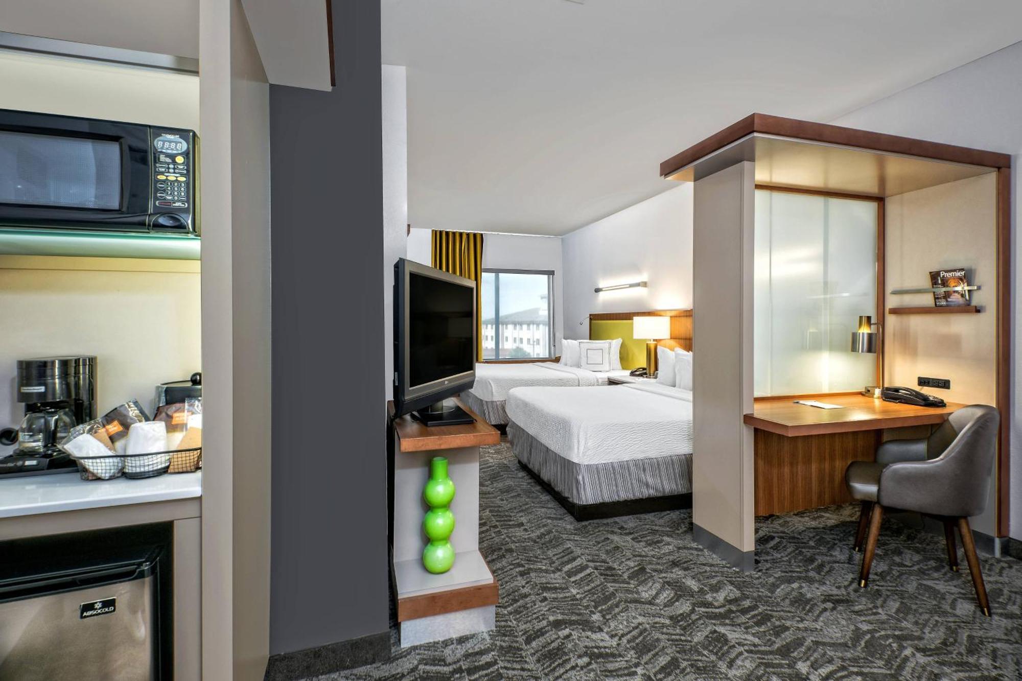 Springhill By Marriott Airport Hotel San Antonio