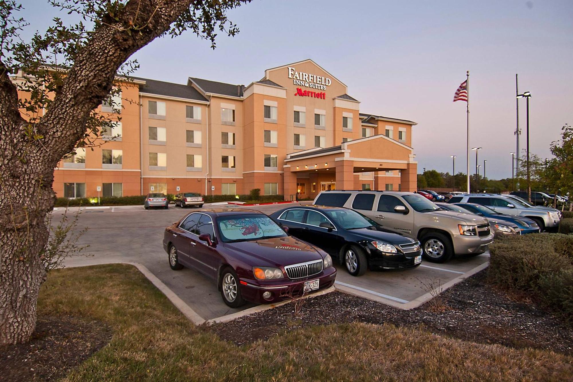 Hotel Fairfield & By Marriott North/stone Oak 3*