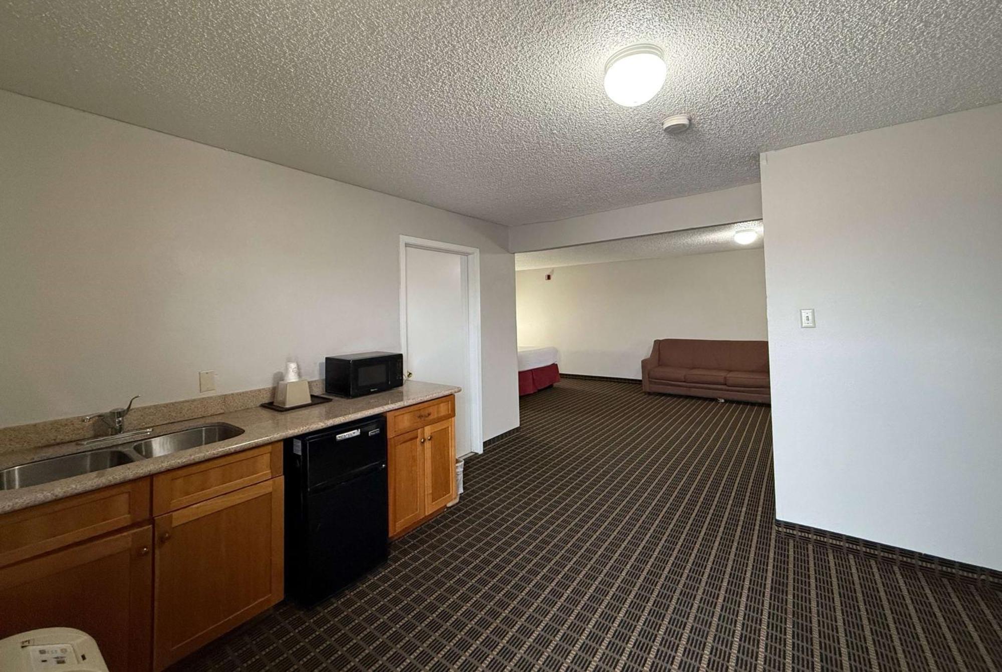 Days By Wyndham Interstate Hwy 35 North San Antonio