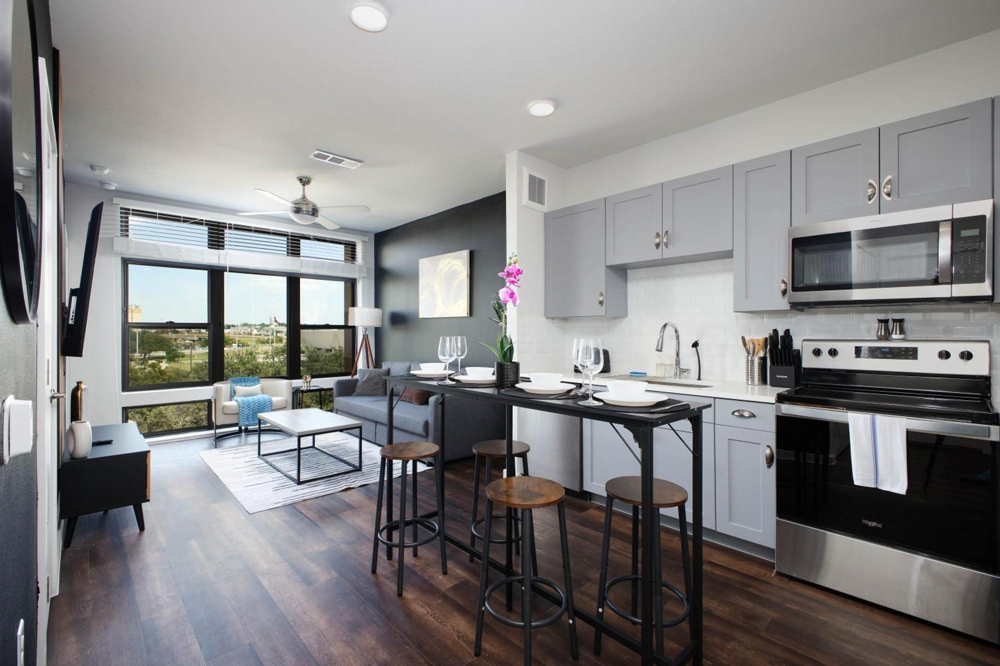 Downtown 1Br W Gym, Parking Near Rvrwalk & Dome San Antonio