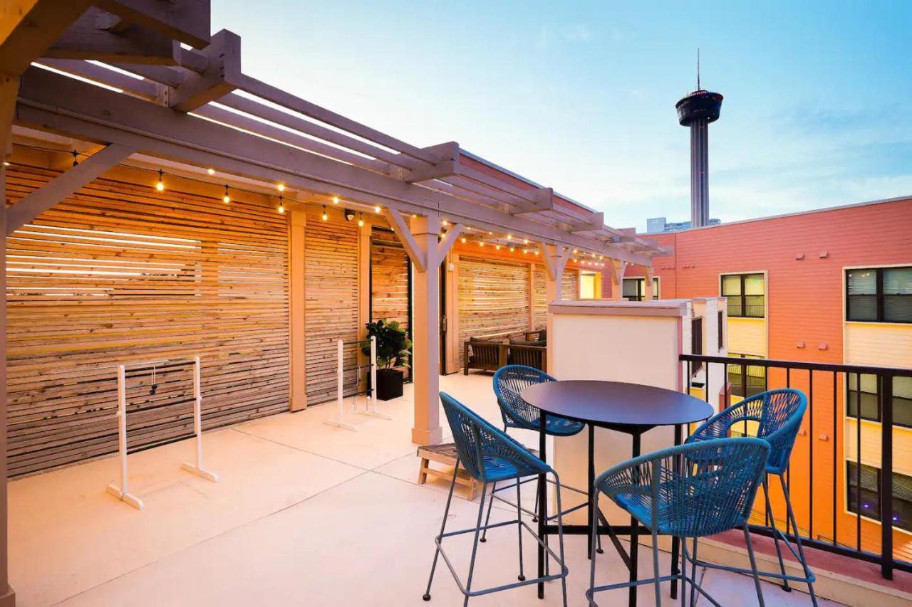 Downtown 1Br W Gym, Parking Near Rvrwalk & Dome * San Antonio
