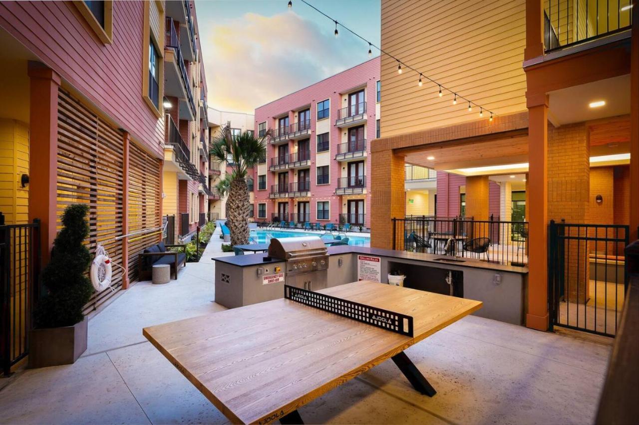 Apartment Downtown 1Br W Gym, Parking Near Rvrwalk & Dome