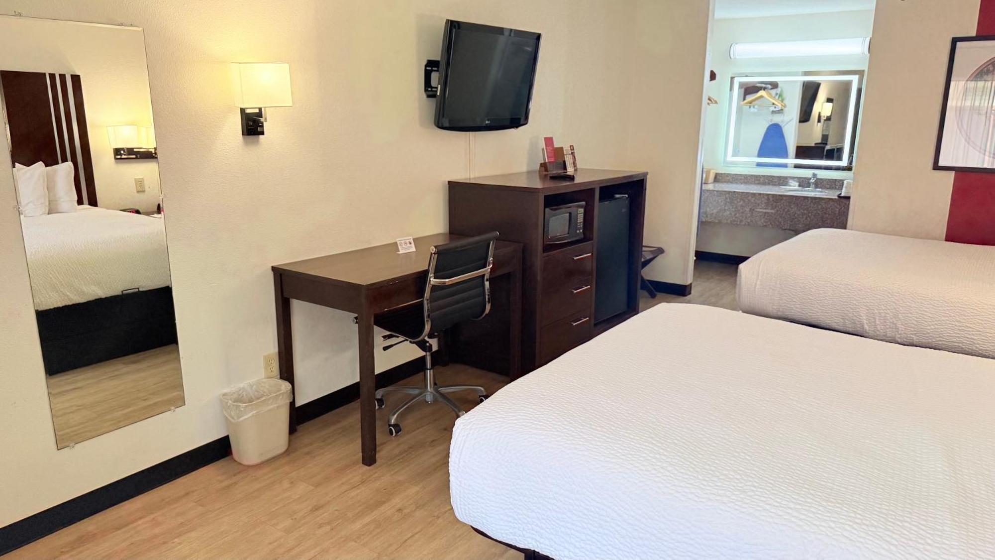 Hotel Ramada By Wyndham Near Seaworld - Lackland Afb San Antonio