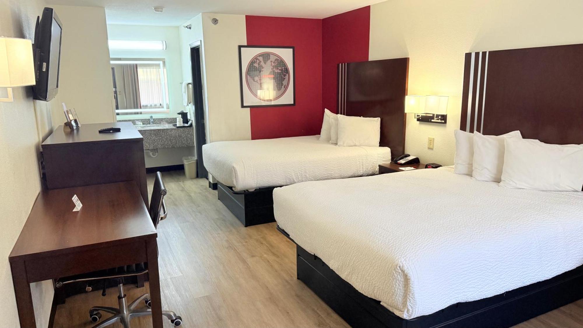 Hotel Ramada By Wyndham Near Seaworld - Lackland Afb San Antonio