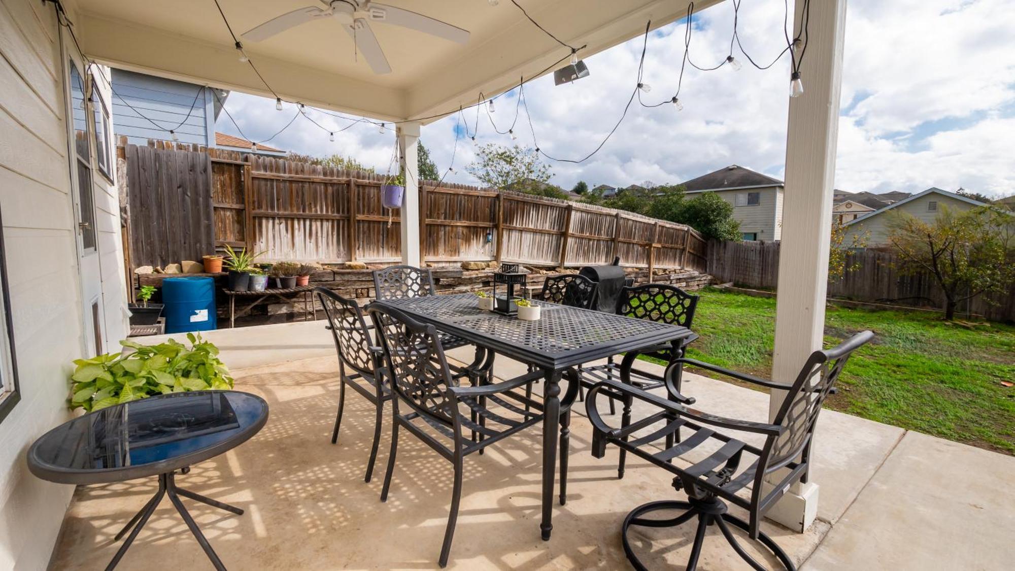 Lux & Spacious, Hillside, Accessibility Friendly Villa San Antonio