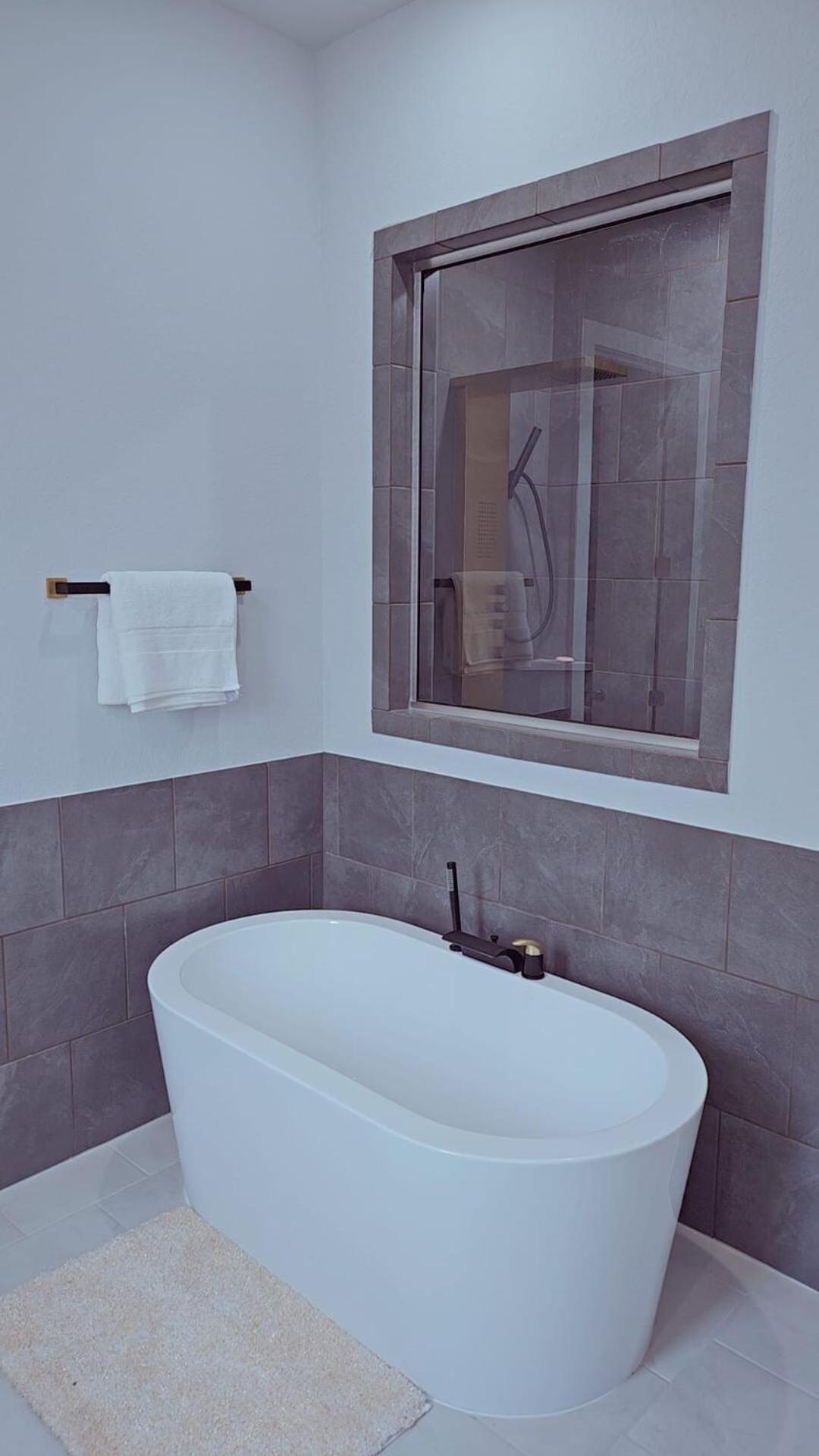 Elegant Luxury In Uptown Villa