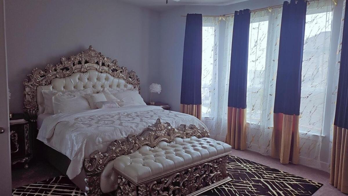 Elegant Luxury In Uptown Villa San Antonio