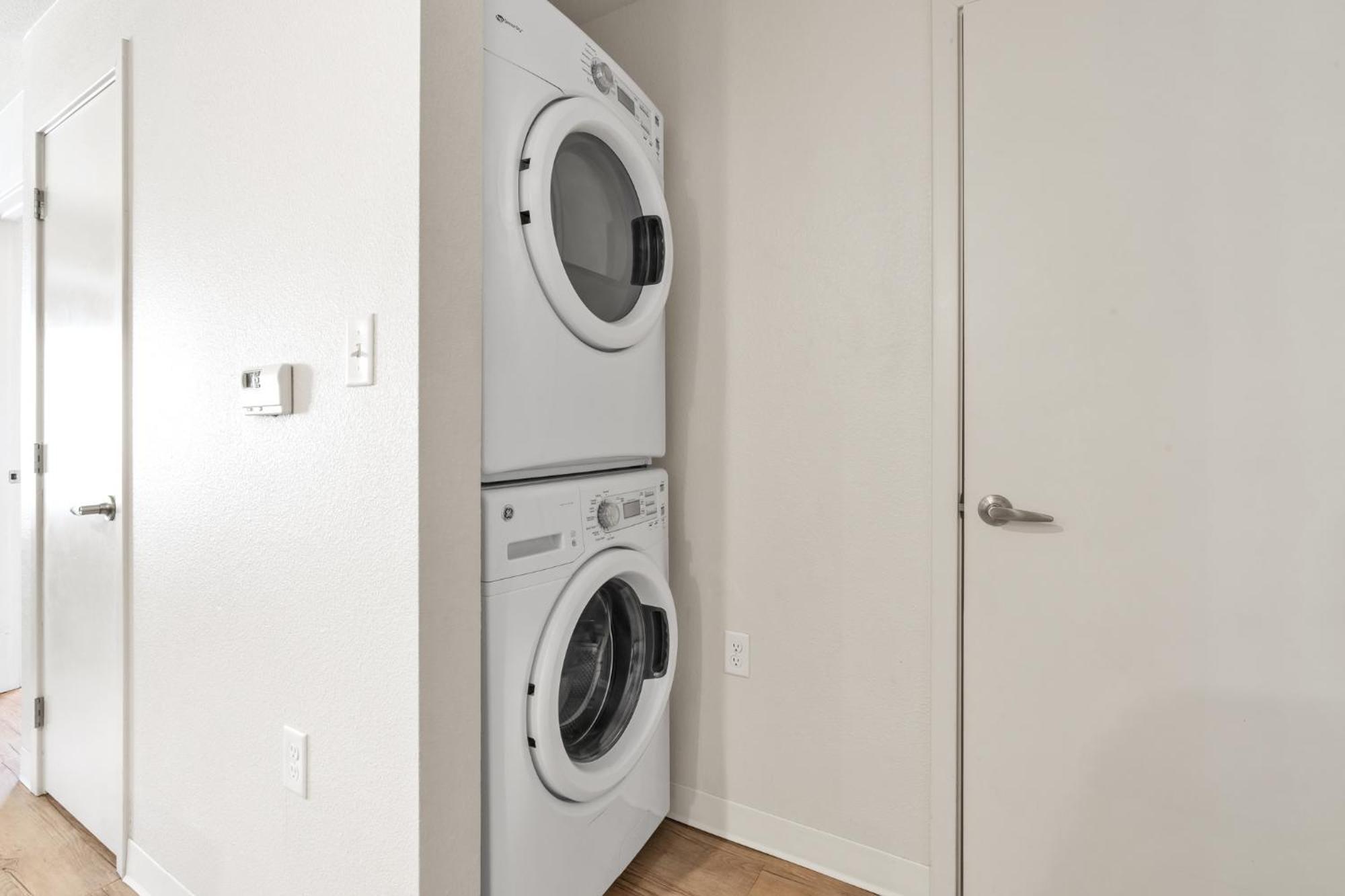 Simplicity At The Rim 1221 I Comfy 2 Bed 2 Bath San Antonio