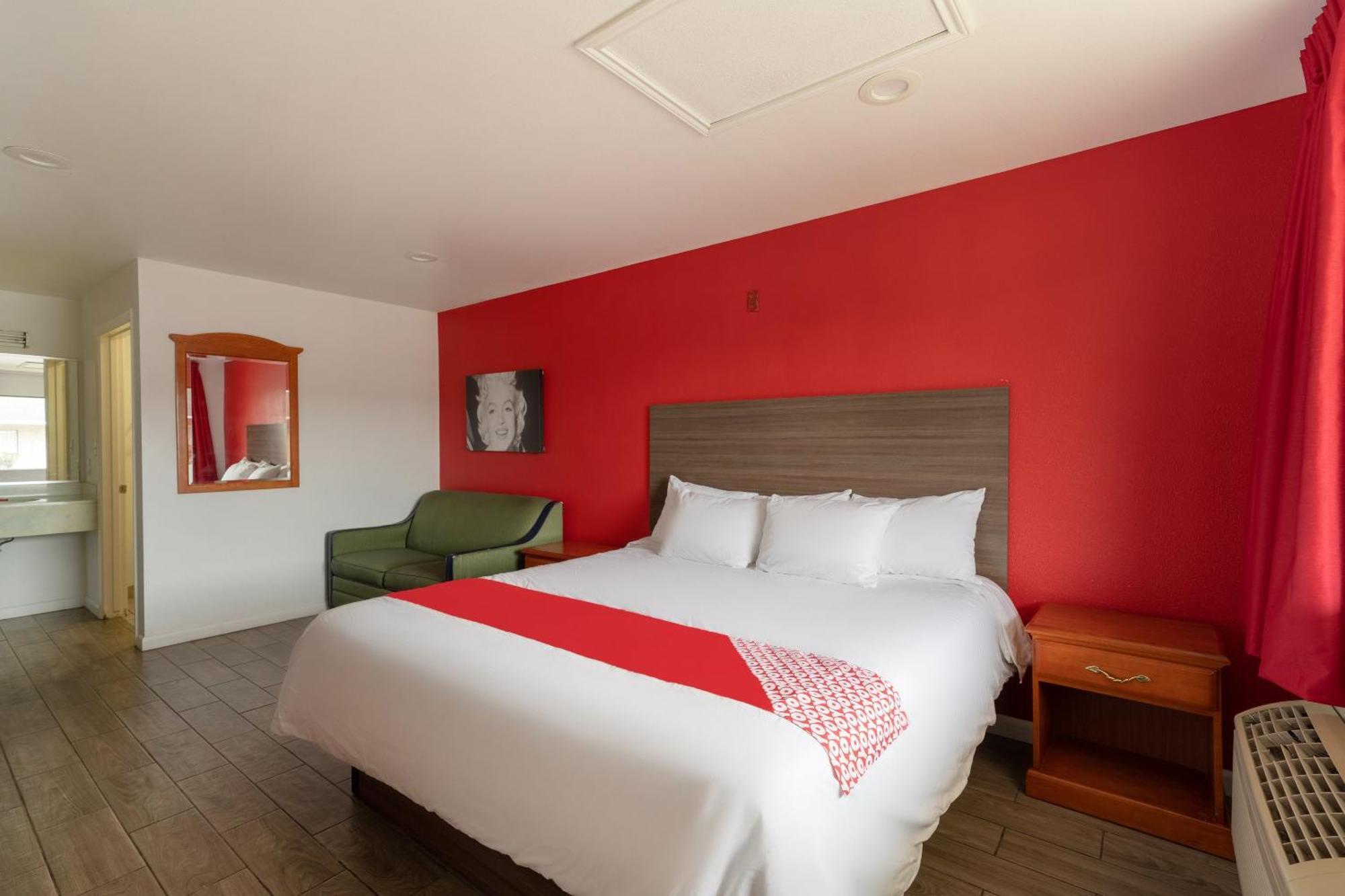 Hotel Oyo Near At&t Center San Antonio