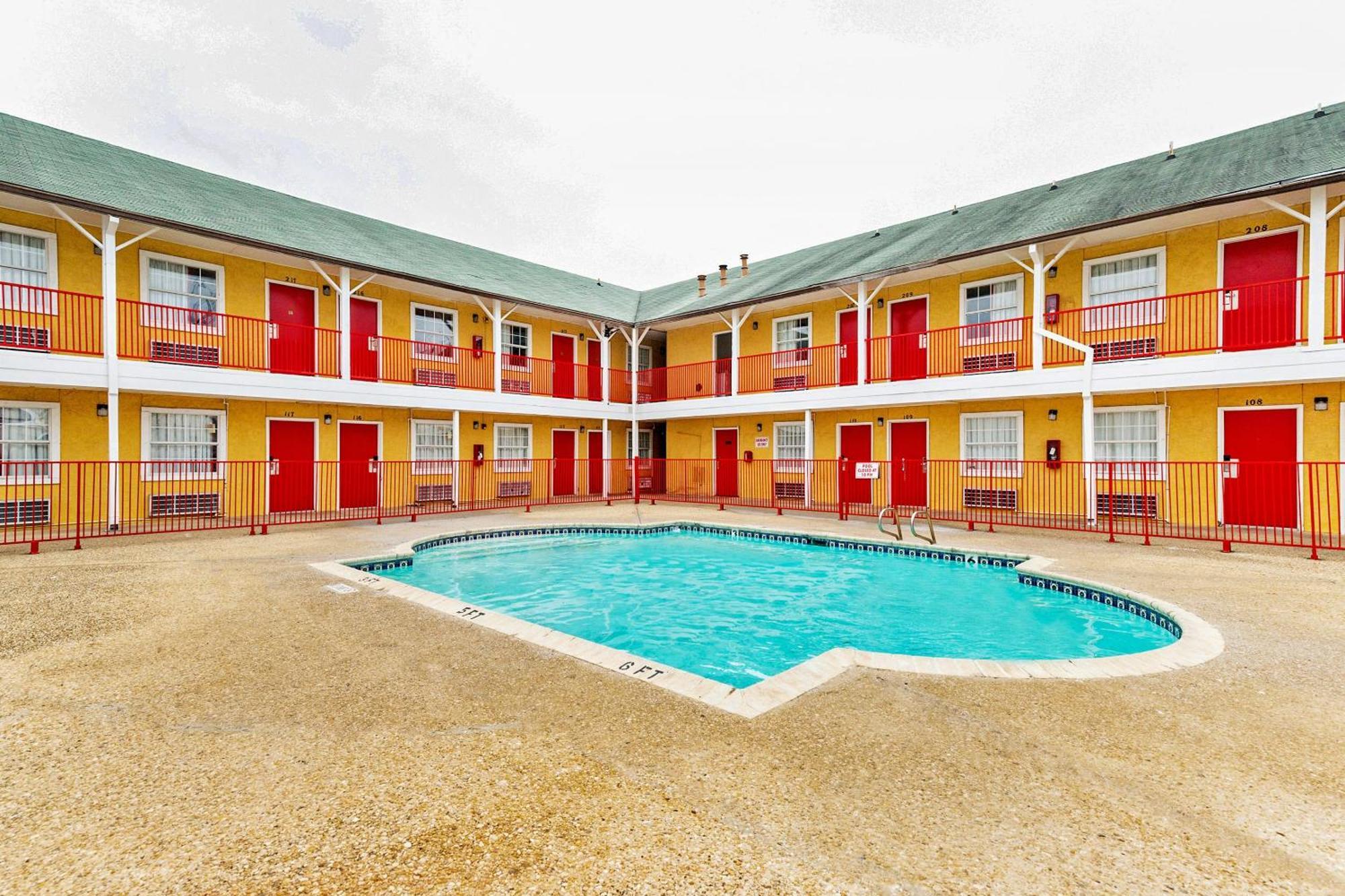 Oyo Lackland Near Seaworld Hotel