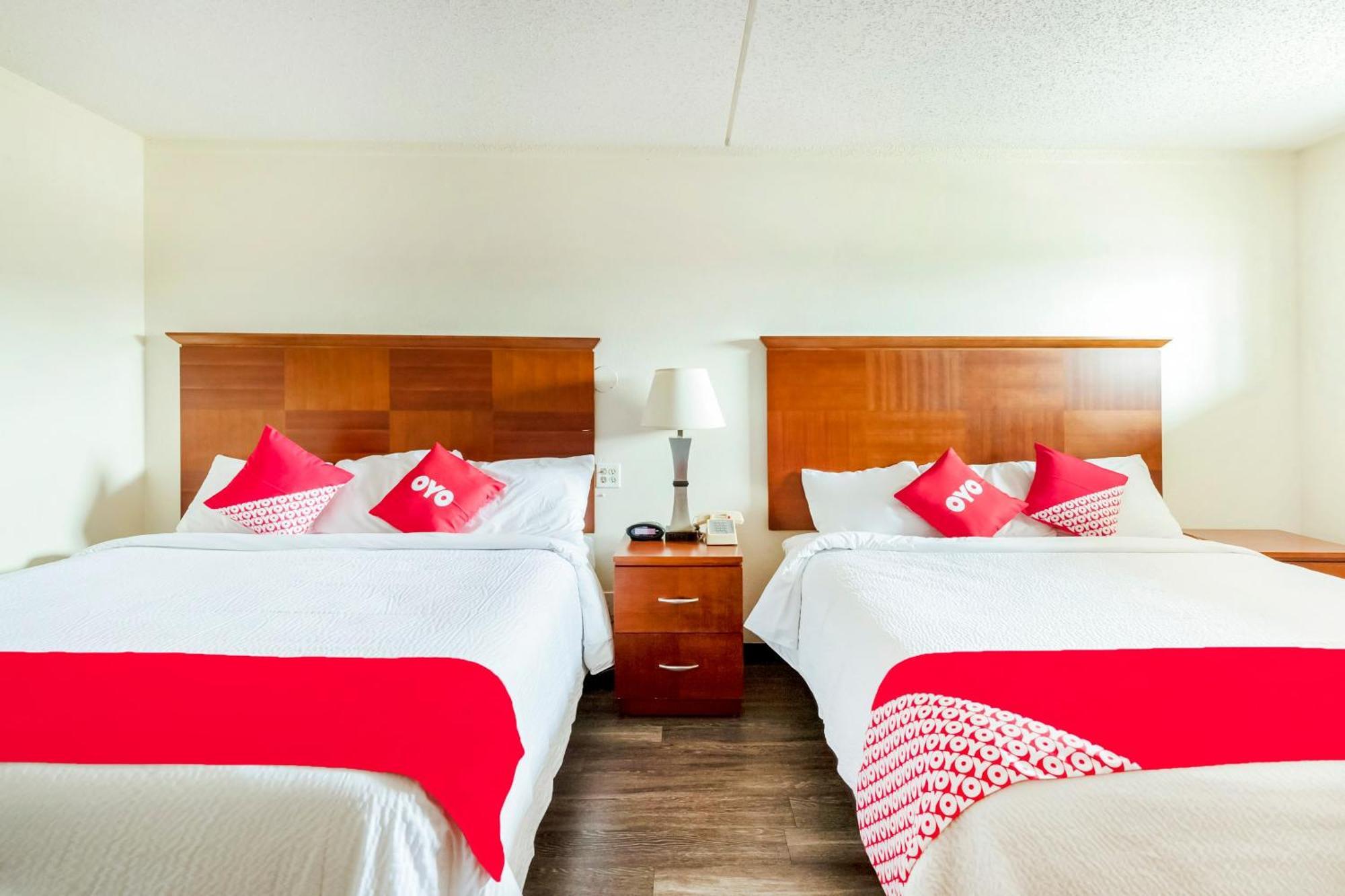 Oyo Lackland Afb Seaworld Hwy 90 W Hotel San Antonio