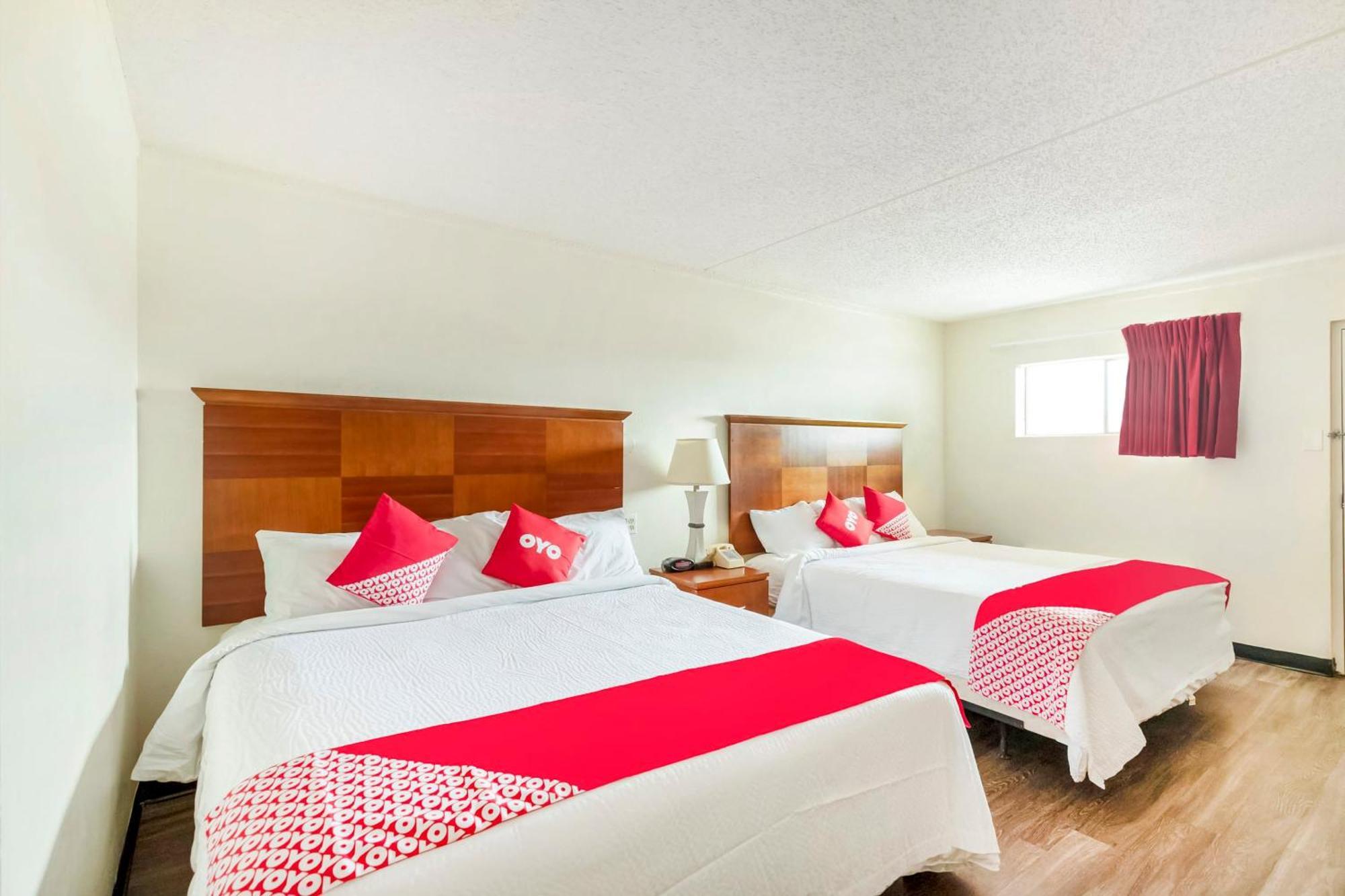 Oyo Lackland Afb Seaworld Hwy 90 W Hotel San Antonio