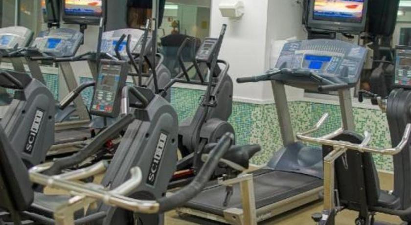 Hotel El Tropicano Riverwalk 3*