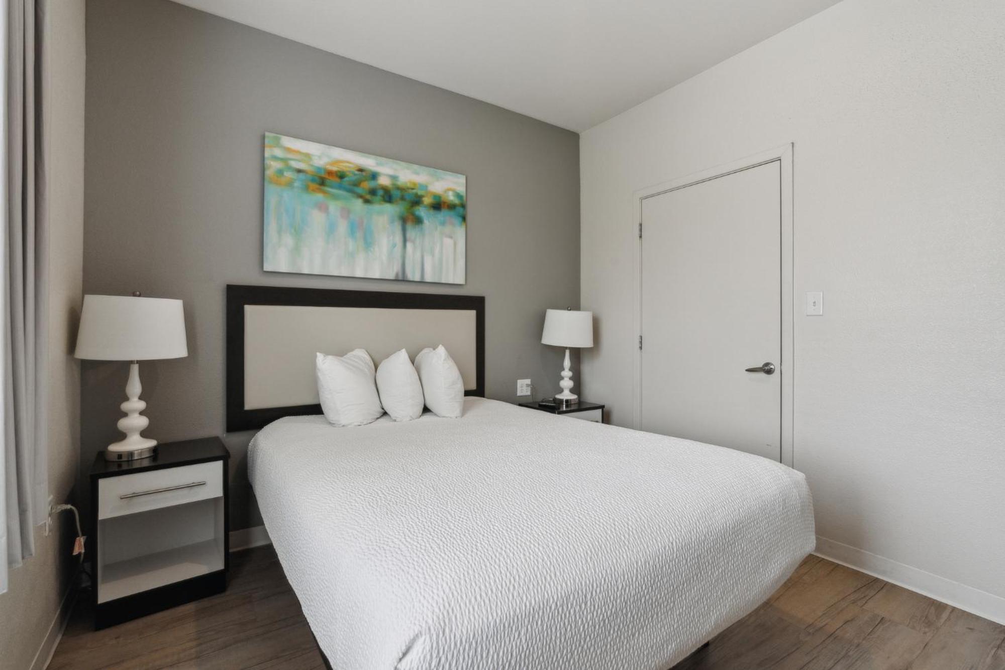 Simplicity At The Rim 1118 I Comfy 3 Bed 2 Bath San Antonio