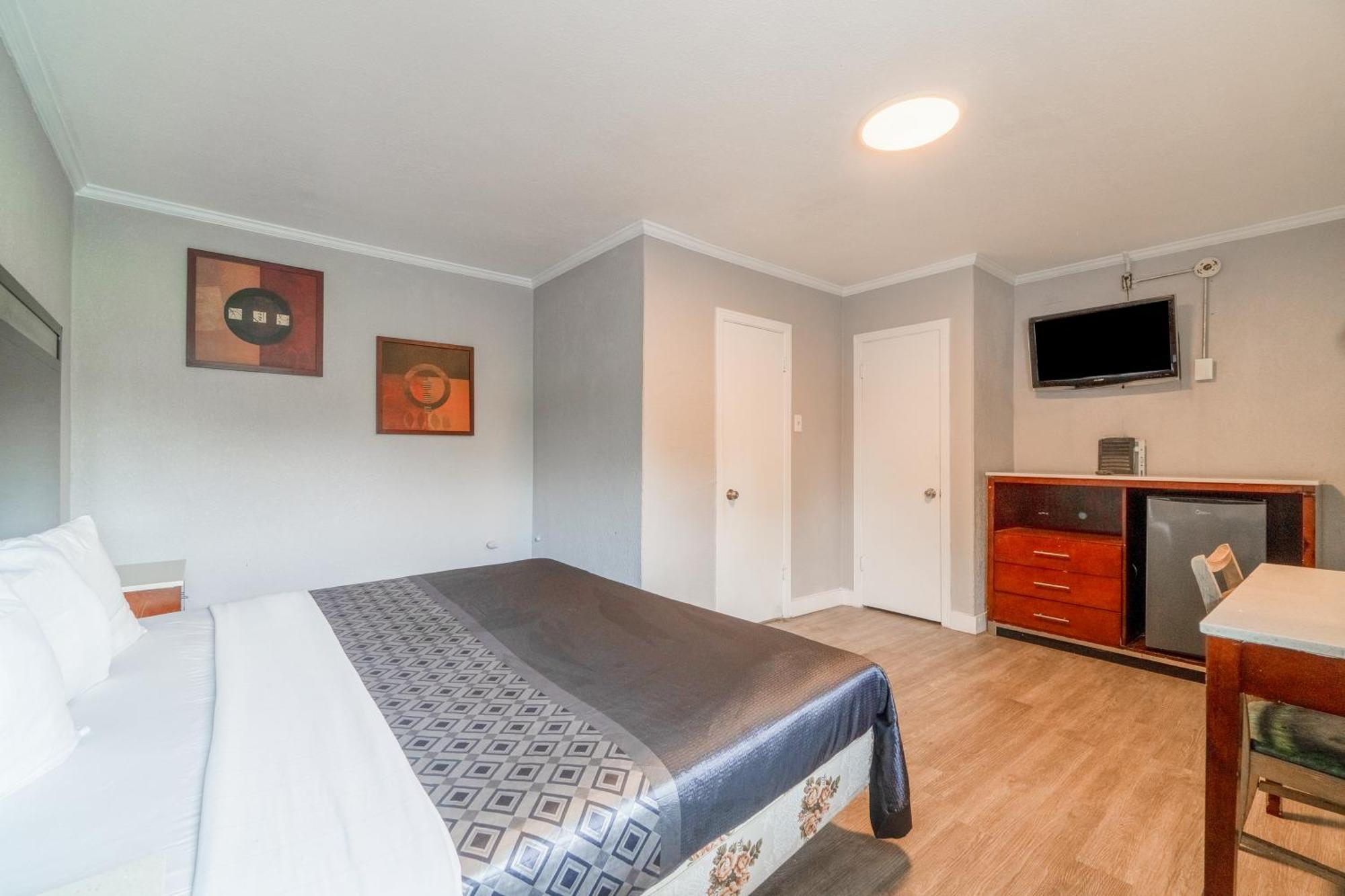 Motel Alamo Oasis And By Oyo 2*
