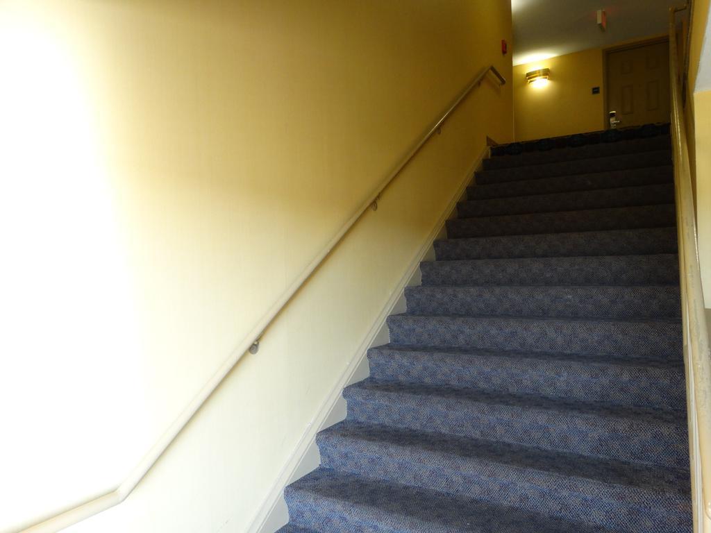 Western Ana Inn-airport 3*