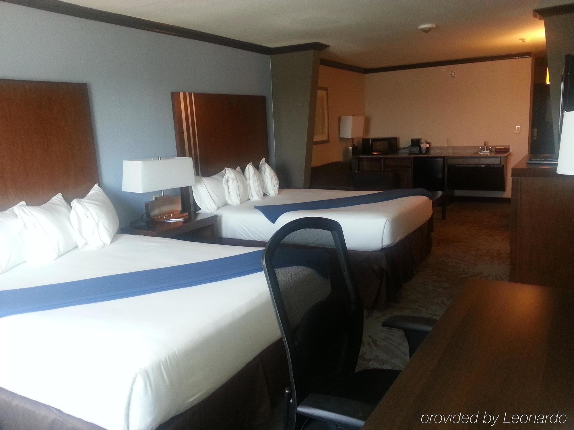 Express & Nw Near Seaworld By Ihg San Antonio