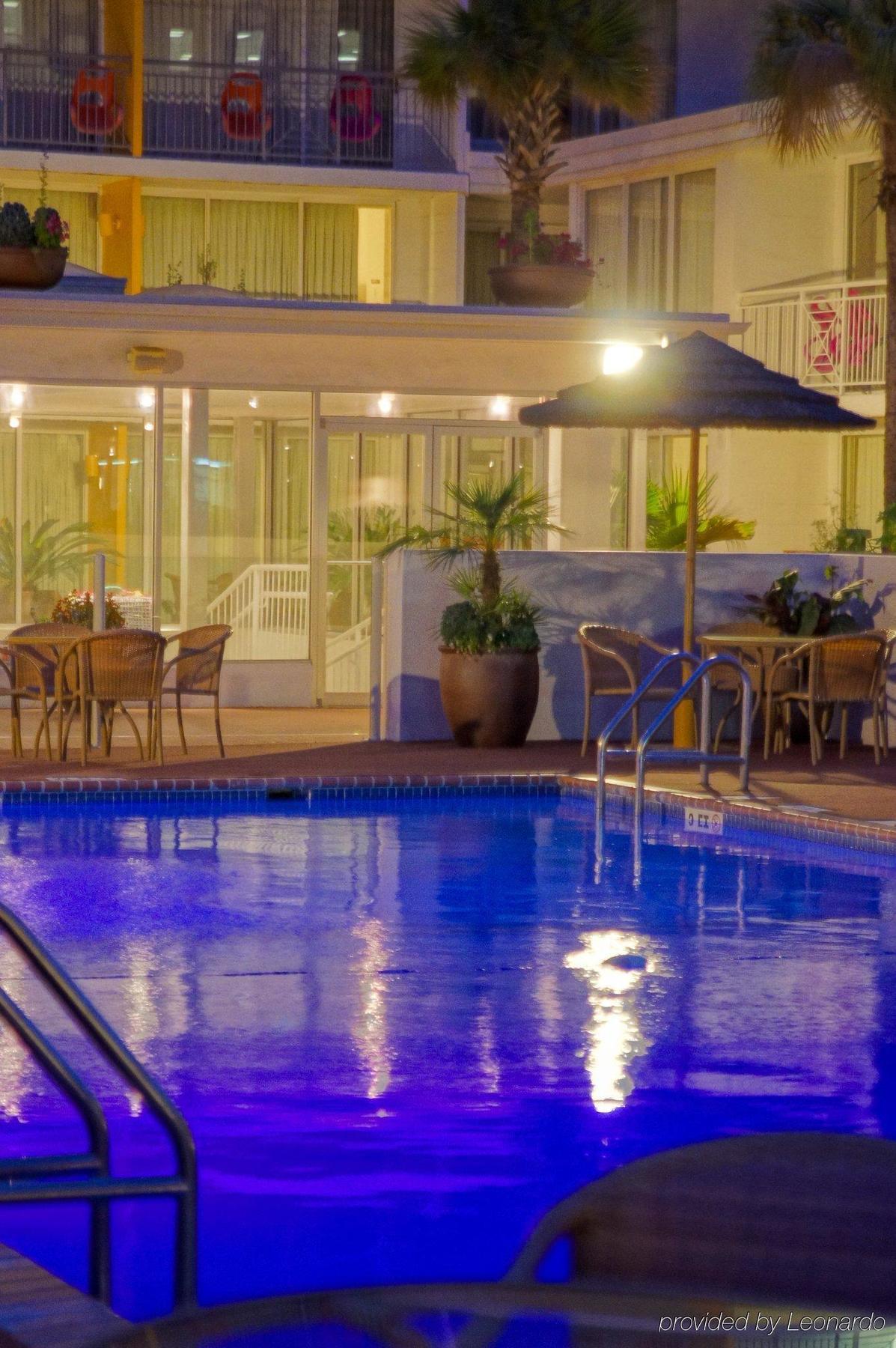Hotel El Tropicano Riverwalk San Antonio