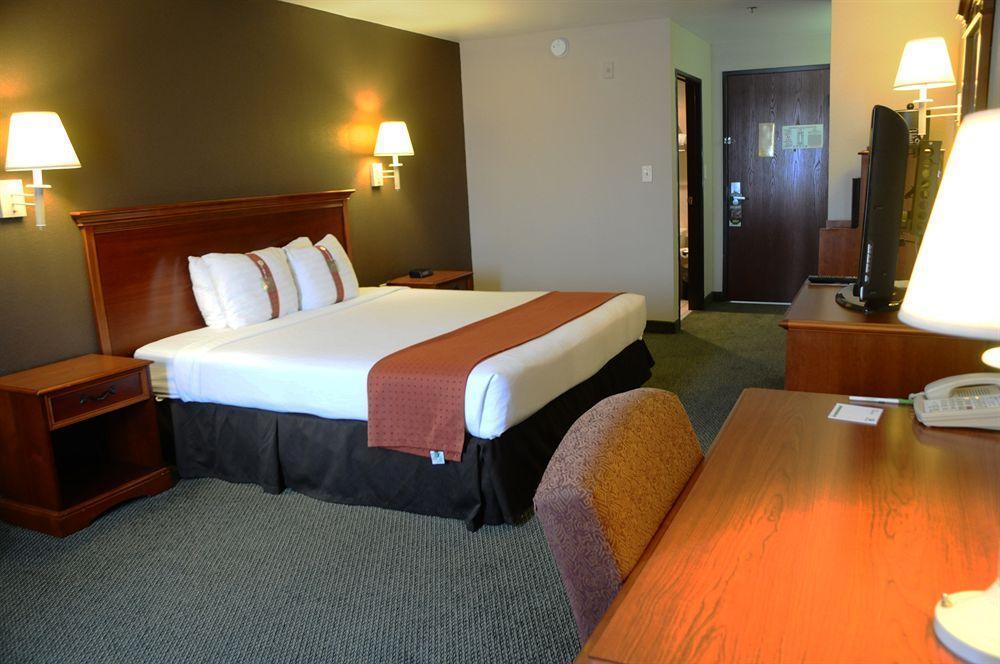 Country & By Radisson, Lackland Afb , Tx Hotel 3*