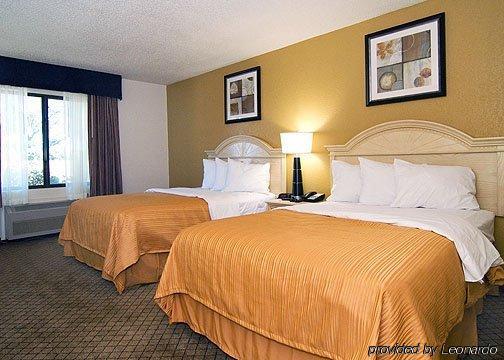 Hotel Surestay By Western North San Antonio