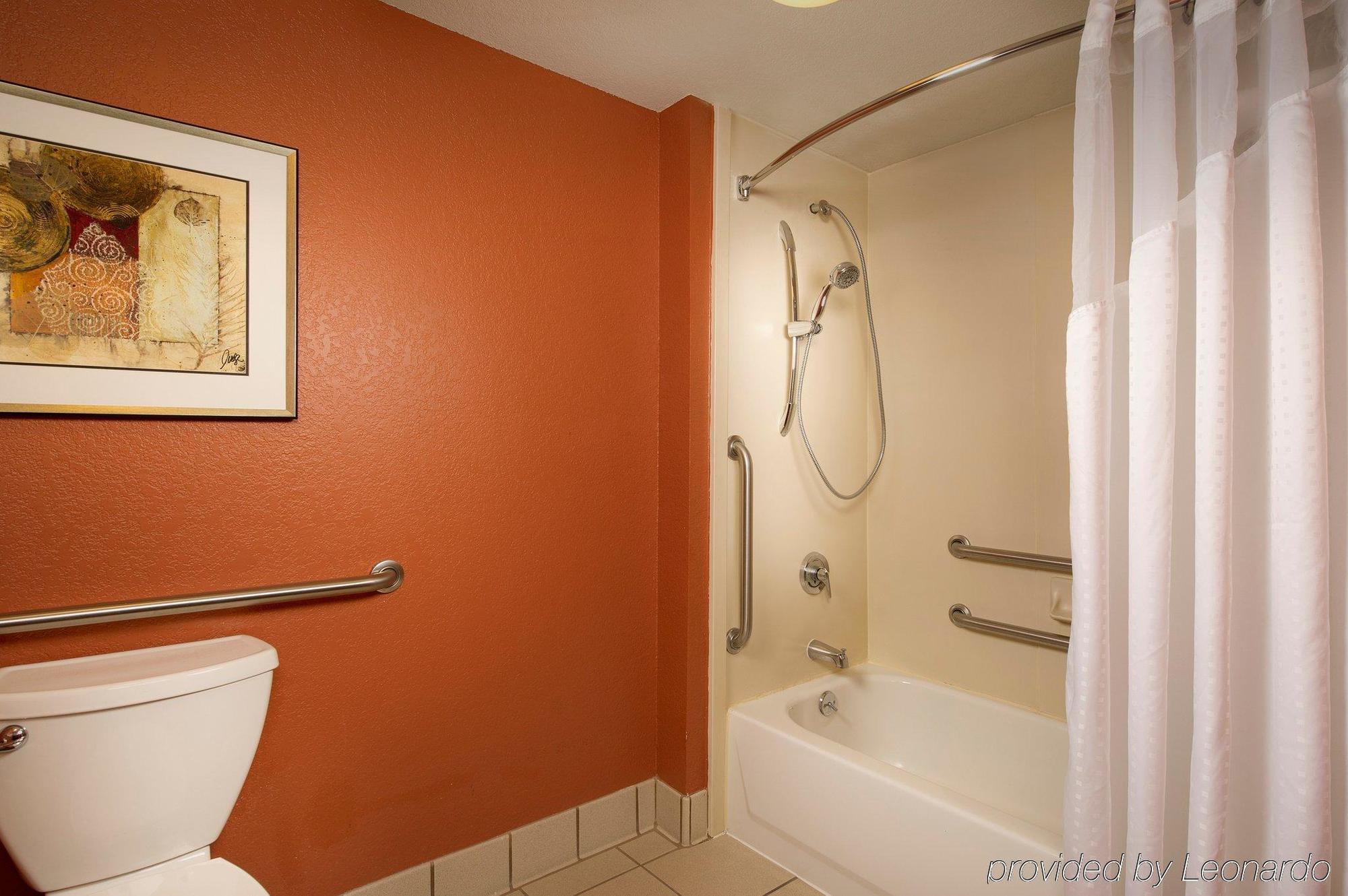 Hotel Express & - Downtown Market Area By Ihg San Antonio