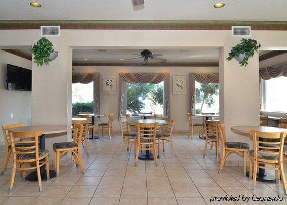 Lodge Econo Downtown South San Antonio