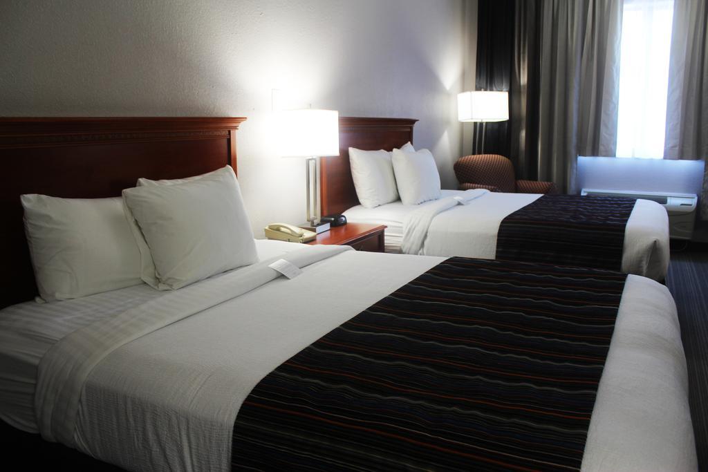 Country & By Radisson, Lackland Afb , Tx San Antonio