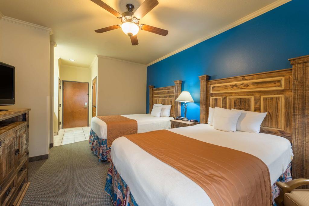 Hotel La Hacienda