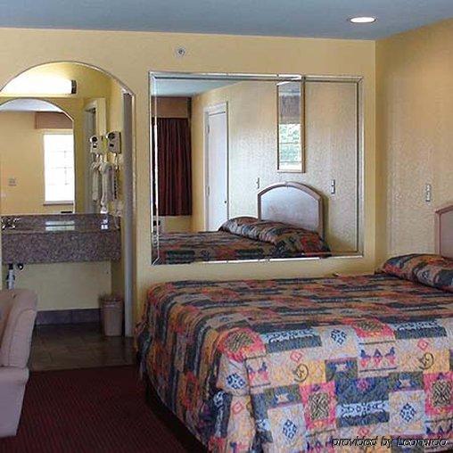 Winnquest Near Ft. Sam Houston * San Antonio