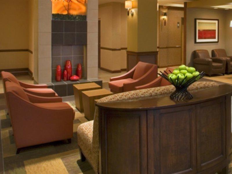 Hotel Hyatt Place Airport/quarry Market