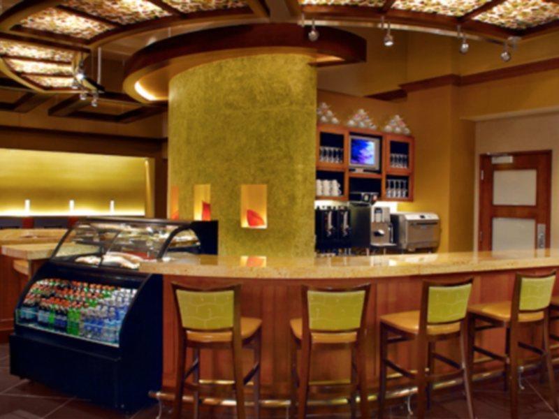 Hyatt Place Airport/quarry Market