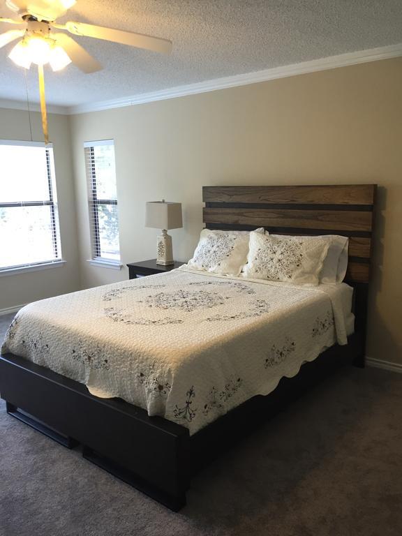 Holiday home Between Seaworld And Six Flags