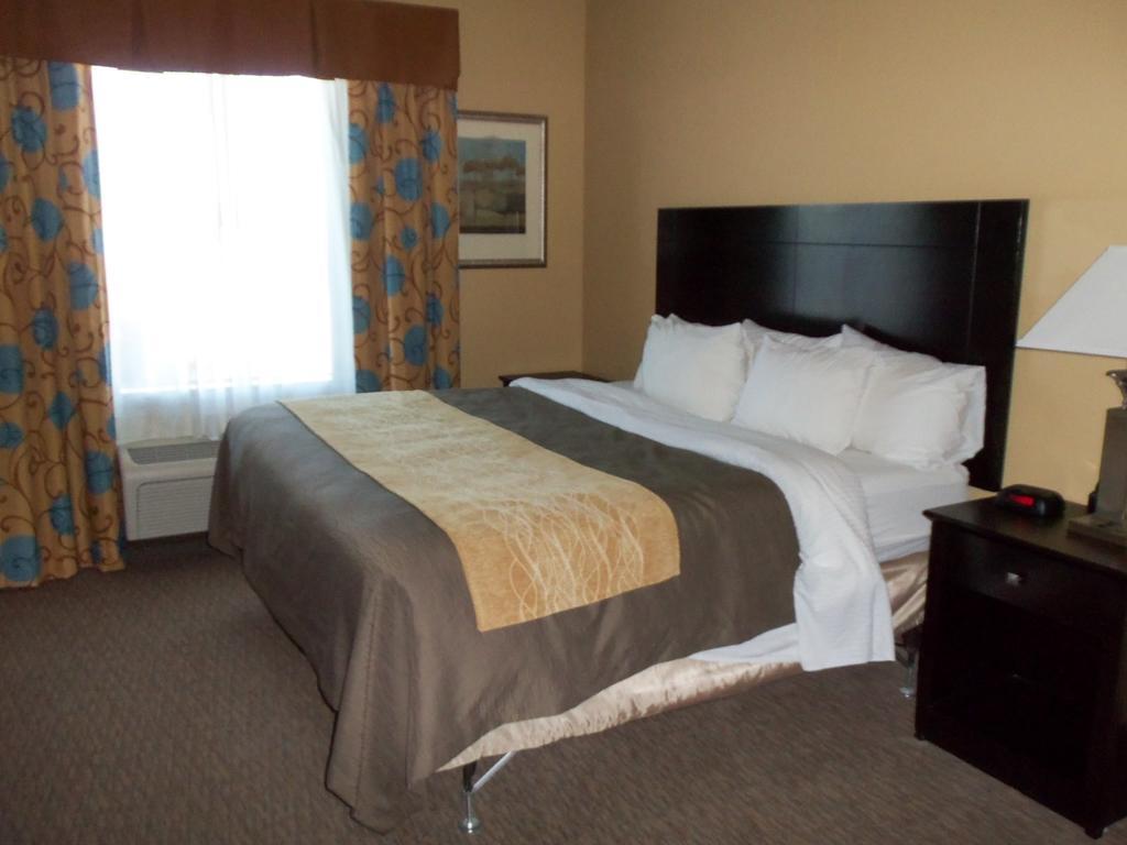 6 - East Hotel 2*