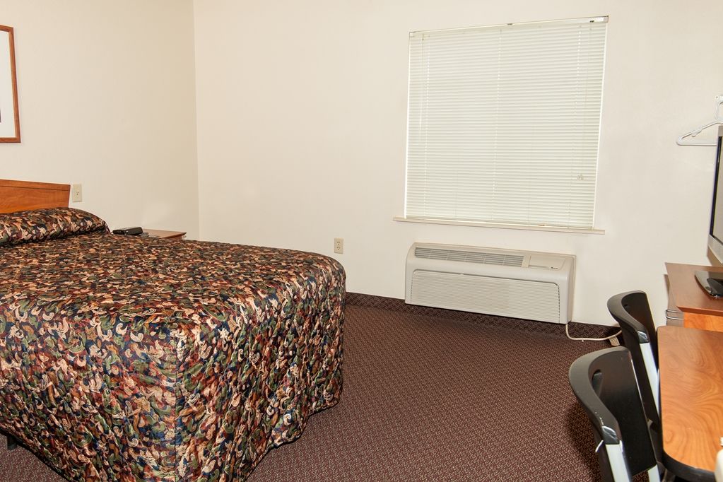 Woodspring San Antonio North I-35 Hotel Live Oak