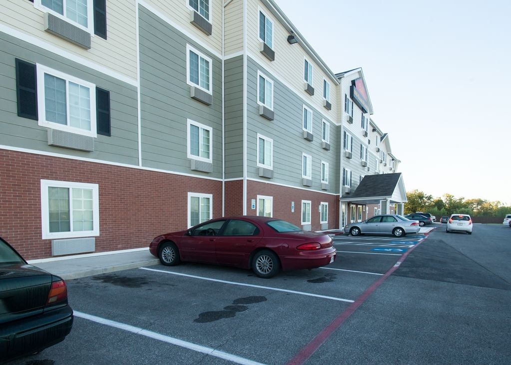Woodspring San Antonio North I-35 Hotel Live Oak