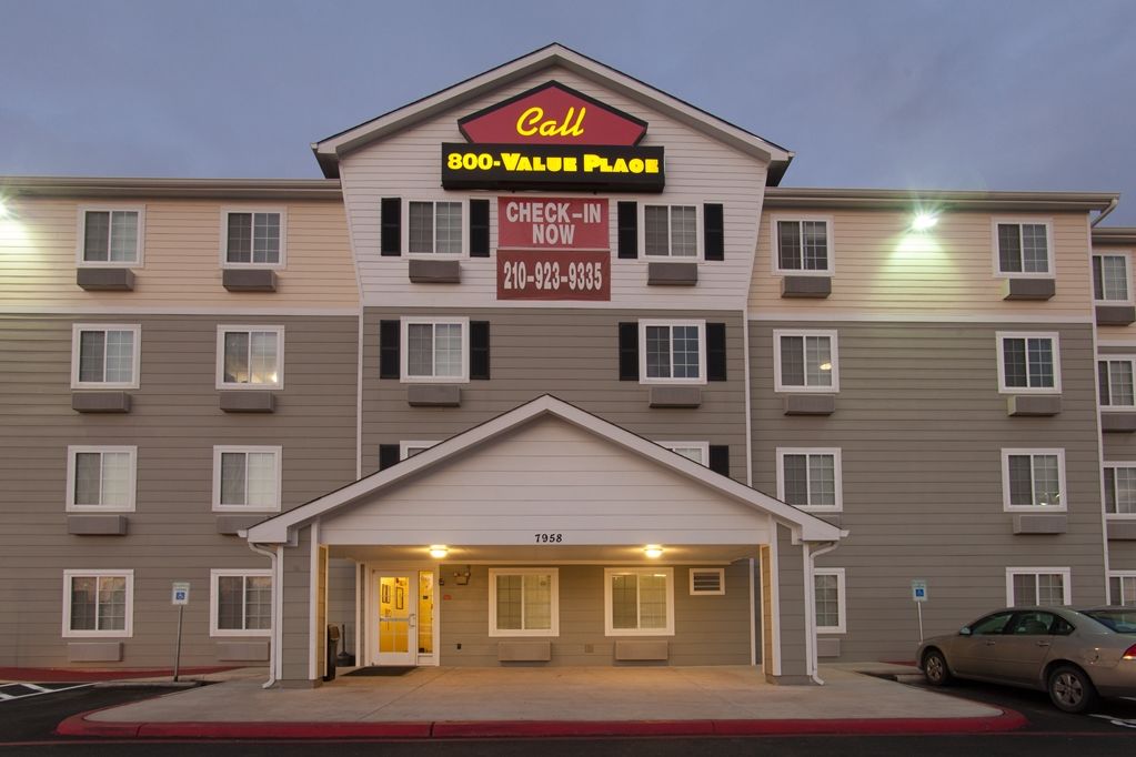 Woodspring South Hotel 2*