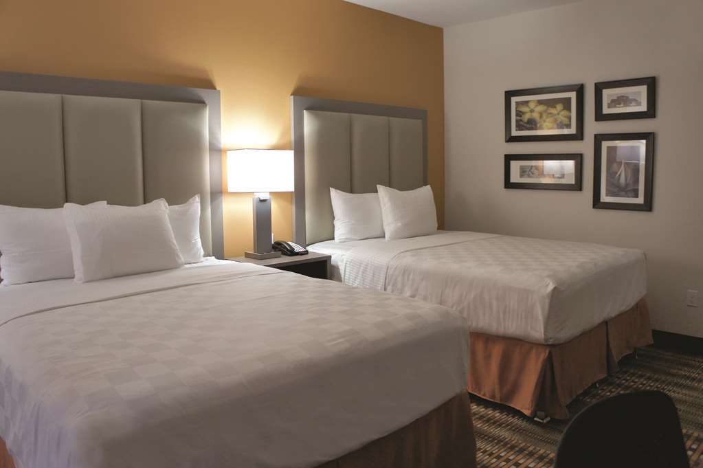 Hotel La Quinta By Wyndham San Antonio By Frost Bank Center 3*