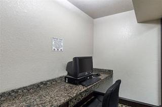 Econo Lackland Afb-seaworld San Antonio