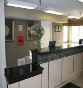 La Quinta By Wyndham Brooks City Base 3*