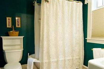 Bed & Breakfast Brackenridge House